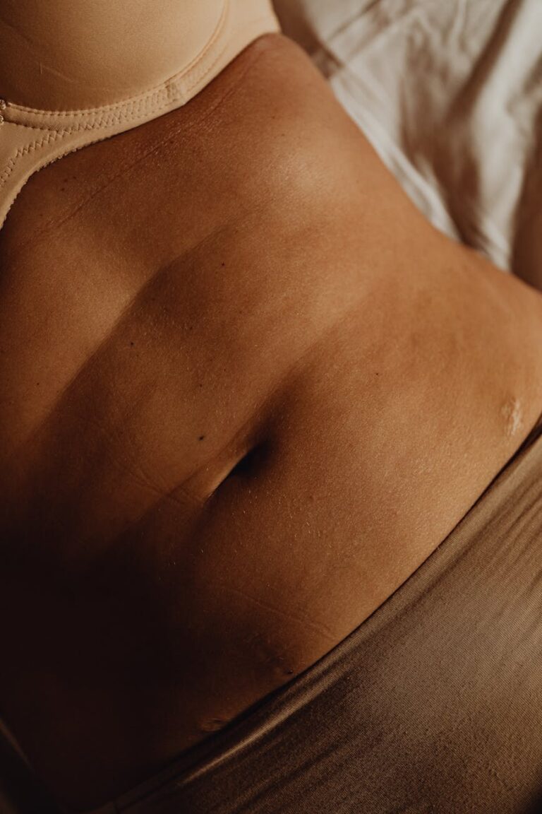 close up of the abdomen of a woman